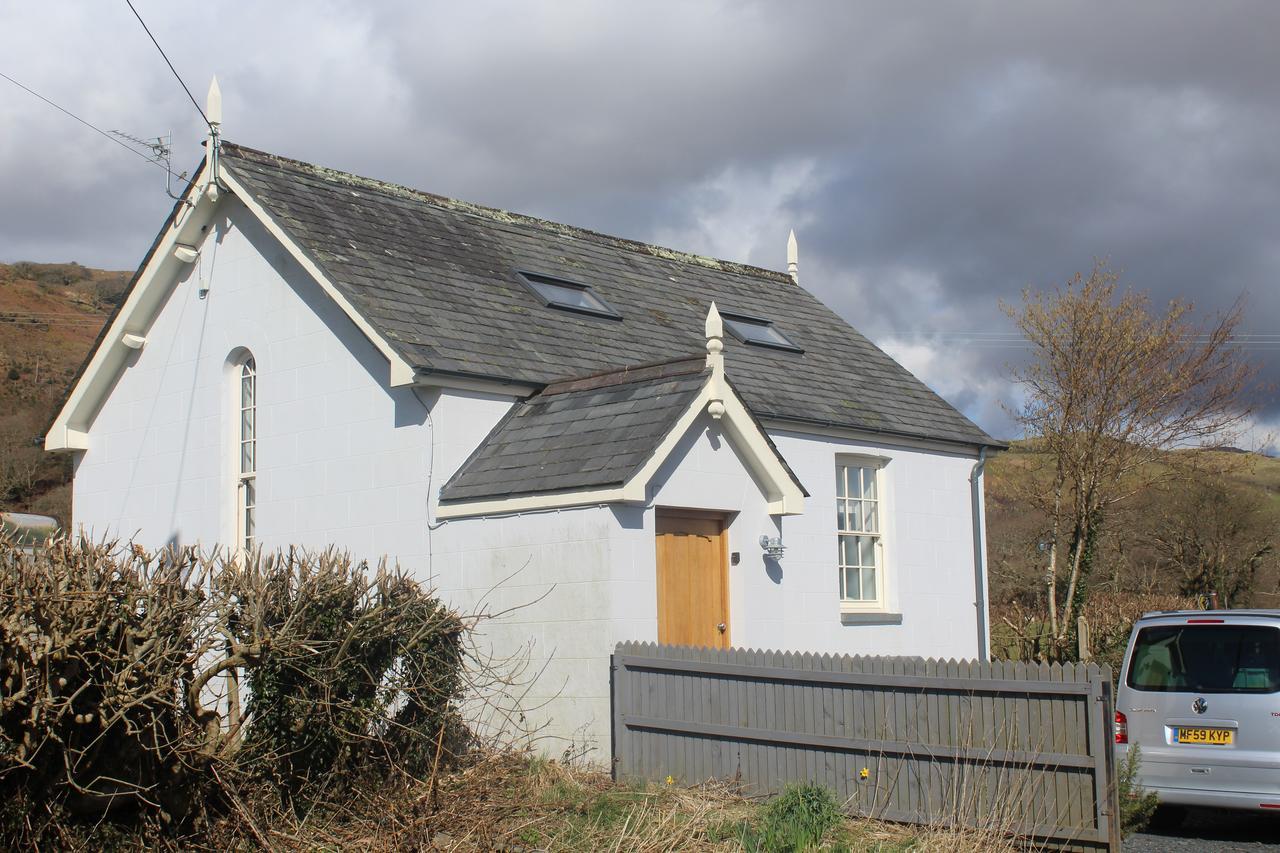 Capel- Y-Bryniau Villa Pennal Buitenkant foto